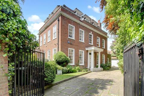 6 bedroom house for sale, Lyndhurst Road, Hampstead, London NW3