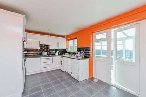 3 bedroom detached house for sale, Caledonian, Tamworth