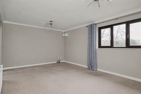 undefined, Flat 6 Ireland Court, 19 Dering Road, Ashford, Kent, TN24 8DB