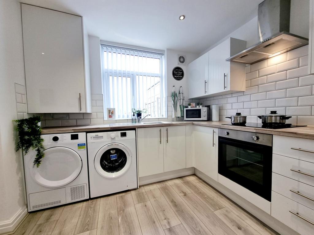 Kitchen 2