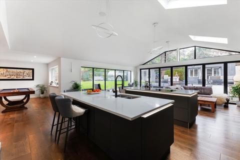 3 bedroom bungalow for sale, Birch Grove, Cobham, Surrey KT11