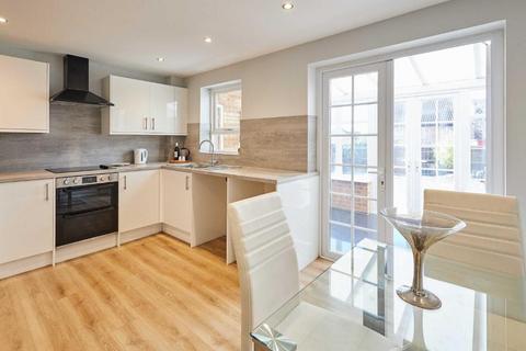 undefined, Kirby Court, KETTERING