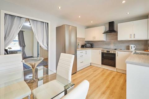 undefined, Kirby Court, KETTERING