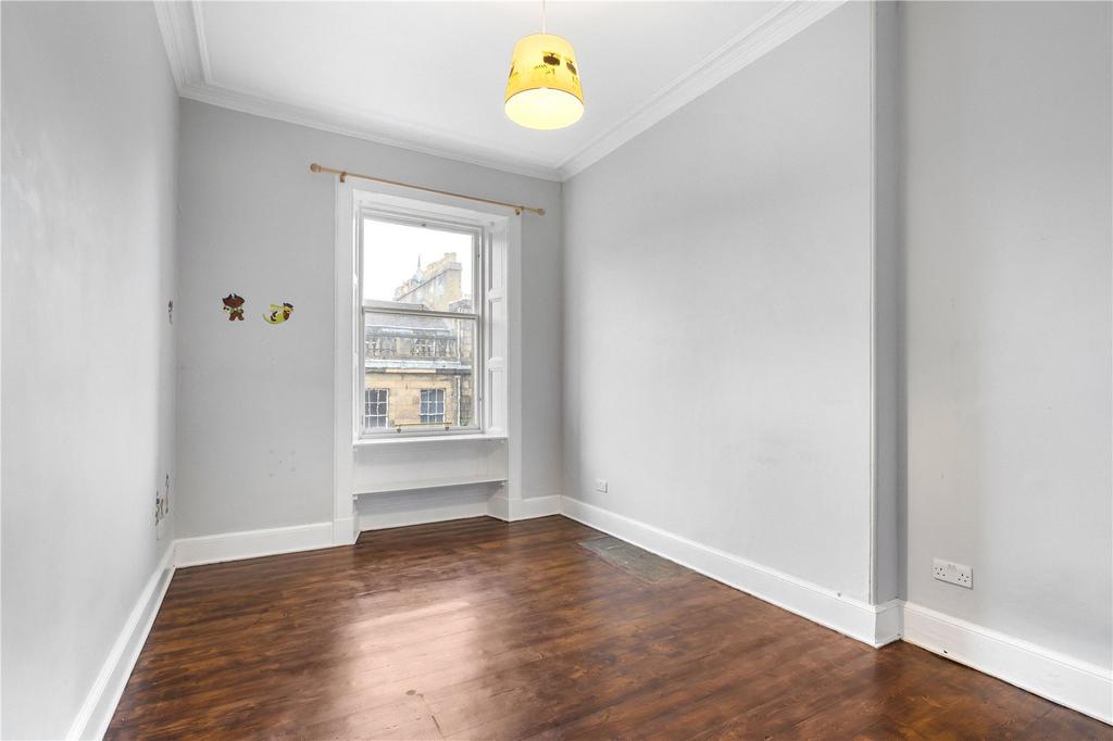 Henderson Row 17