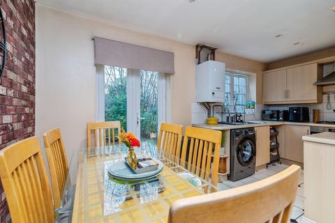 3 bedroom terraced house for sale, Sheridan Way, Nottingham