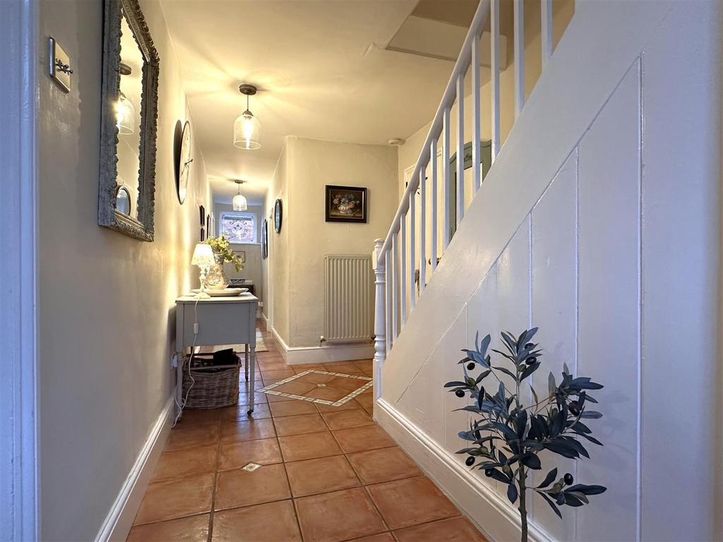 Inviting Reception Hall 714