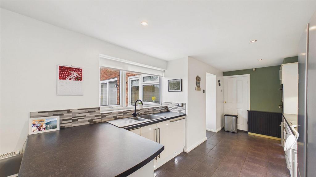 Open Plan Kitchen &amp; Living Area
