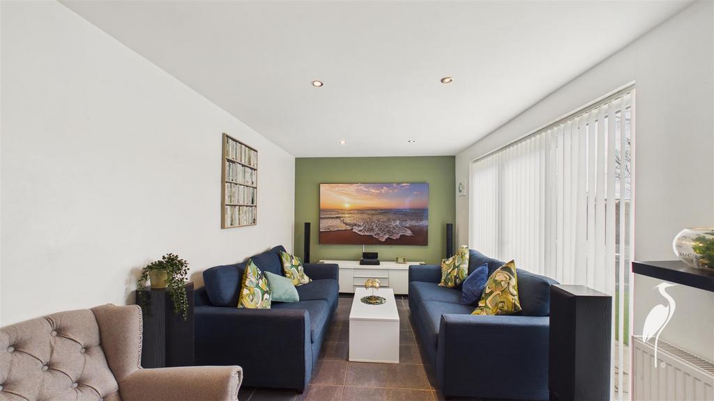 Open Plan Kitchen &amp; Living Area