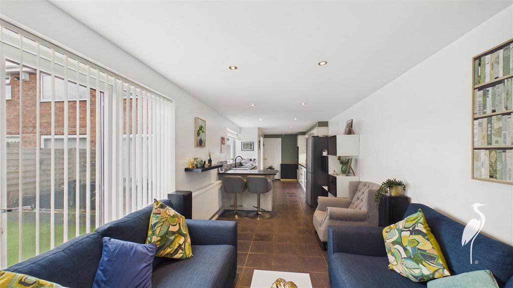 Open Plan Kitchen &amp; Living Area