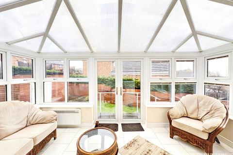 2 bedroom detached bungalow for sale, Old Heybeck Lane, Tingley, Wakefield