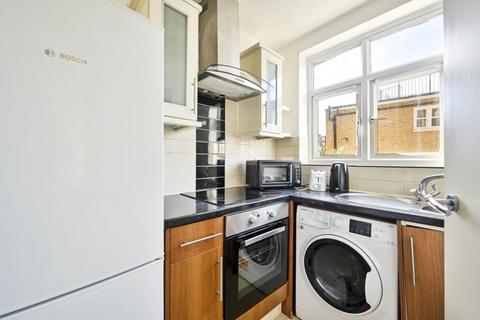 undefined, Cromwell Road, South Kensington, London, SW7