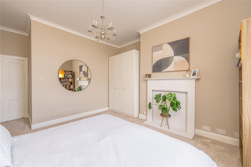 Bedroom 1 Alt