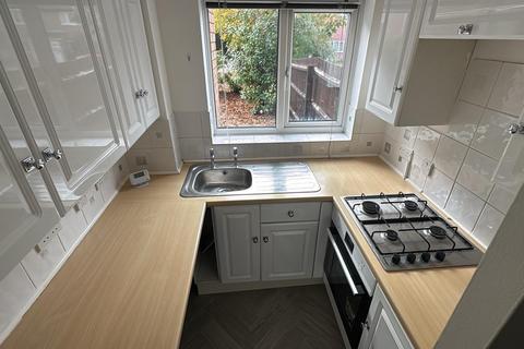 1 bedroom terraced house to rent, Herstone Close, Canford Heath, Poole