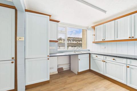 3 bedroom terraced house for sale, Ben Jonson Close, Torquay