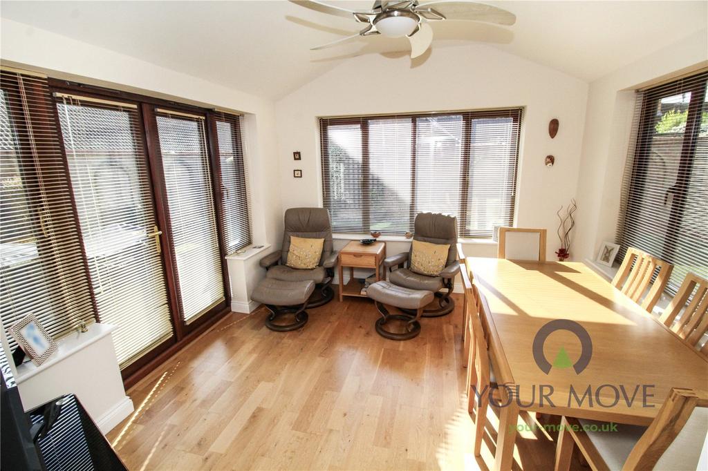 Dining/Family Room