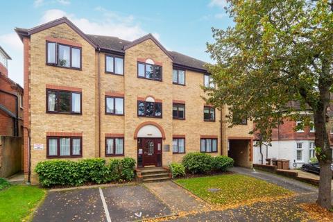 undefined, Mayfield Court, Sutton, SM2
