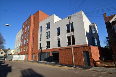2 bedroom flat to rent, Station Road, Junction Court, WD17