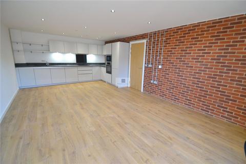 2 bedroom flat to rent, Station Road, Junction Court, WD17