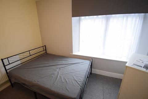 undefined, Penarth Road, Room 2, Cardiff