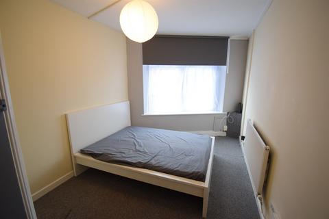 undefined, Penarth Road, Room 3, Cardiff