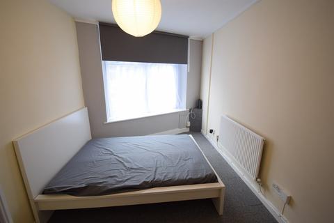 undefined, Penarth Road, Room 3, Cardiff