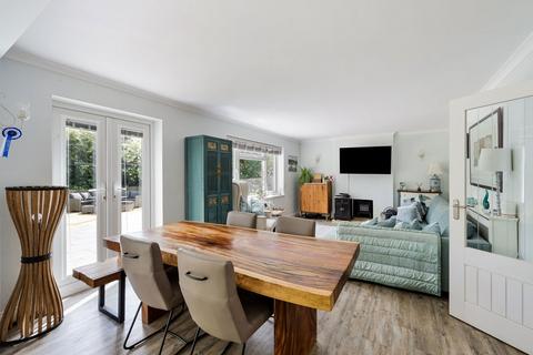 5 bedroom detached house for sale, Laurel Drive, Oxted RH8