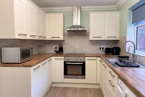 undefined, Grove Hill, Hessle