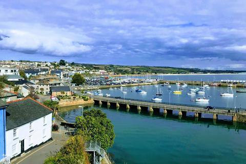 2 bedroom apartment for sale, Abbey Court, Penzance, TR18 4AR