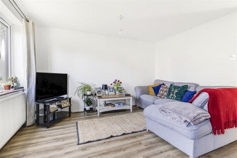 undefined, Bill Rickaby Drive, Newmarket CB8