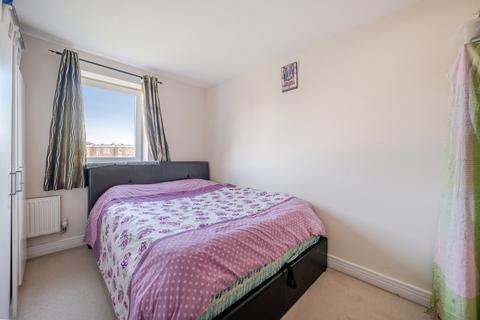 1 bedroom flat for sale, Greenview Drive, Raynes Park, London, SW20