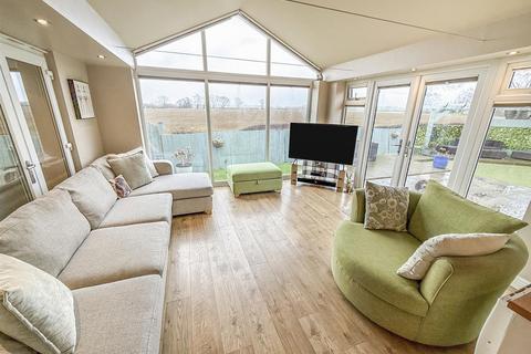 5 bedroom detached house for sale, Loveridge Drive, Baschurch