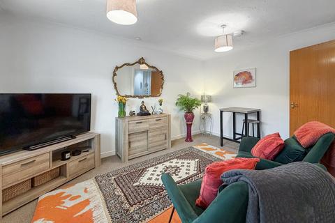 2 bedroom retirement property for sale, Sunfield Close, Ipswich IP4
