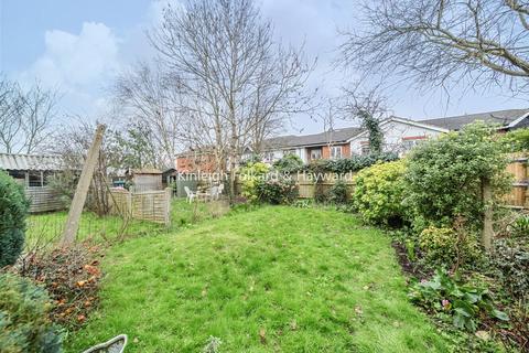 2 bedroom flat for sale, Dorchester Court, Southgate, London, N14