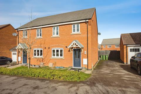 3 bedroom semi-detached house for sale, Snow Avenue, Leicester, LE8