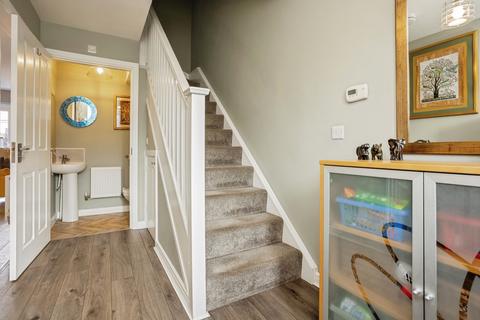 3 bedroom semi-detached house for sale, Snow Avenue, Leicester, LE8