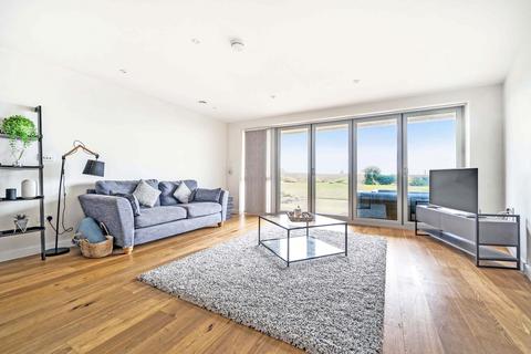 2 bedroom flat for sale, Lusty Glaze Road, Newquay, Cornwall
