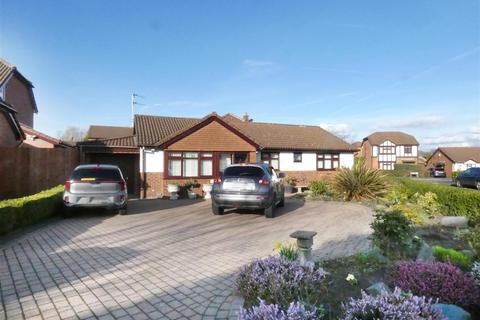 3 bedroom bungalow for sale, Lingfield Close, Huyton, Liverpool