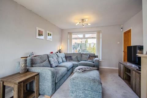 3 bedroom semi-detached house for sale, Swarcliffe Drive, West Yorkshire LS14