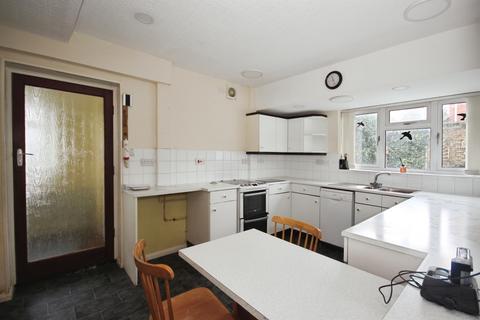 undefined, Foxes Way, Warwick