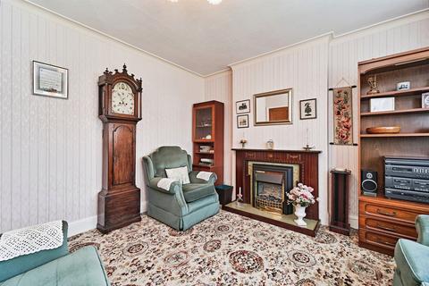 3 bedroom detached house for sale, Jews Lane, Dudley