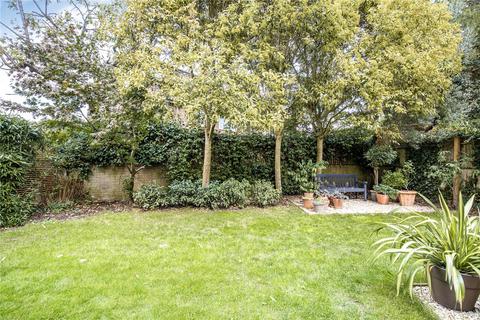 undefined, Cambridge Park, Twickenham, TW1