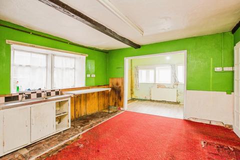 3 bedroom terraced house for sale, Towngate, Luddendenfoot HX2