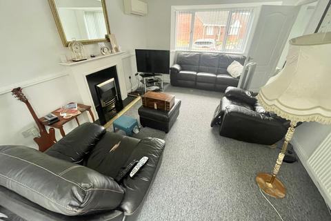 3 bedroom detached house to rent, Talbot Close, WYMONDHAM