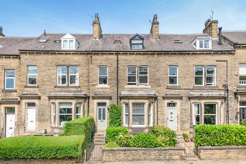 5 bedroom terraced house for sale, Park Road, Bingley, West Yorkshire, BD16