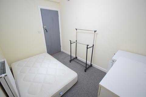 undefined, Penarth Road, Room 4, Cardiff