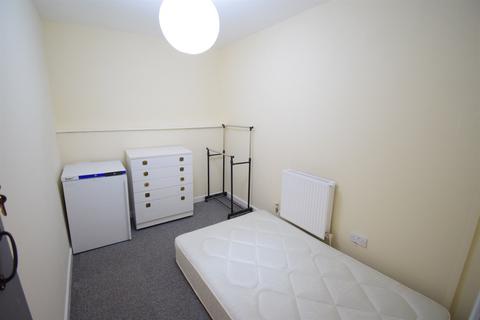 undefined, Penarth Road, Room 4, Cardiff