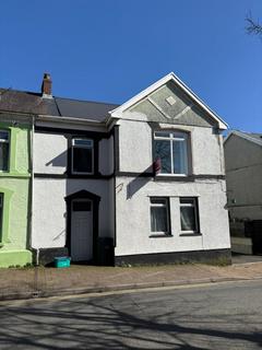 Commercial Street, Ystradgynlais SA9