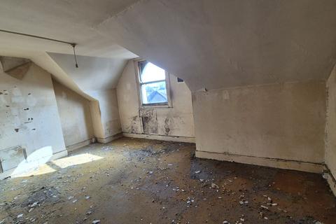 undefined, Flat 3, 110 Brigstock Road, Thornton Heath, Surrey, CR7 7JB