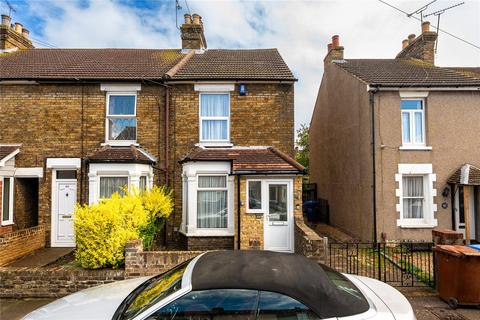 3 bedroom end of terrace house to rent, Bayford Road, Sittingbourne, Kent, ME10