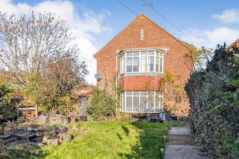 undefined, 16 Roedean Road, Worthing, West Sussex, BN13 2BP